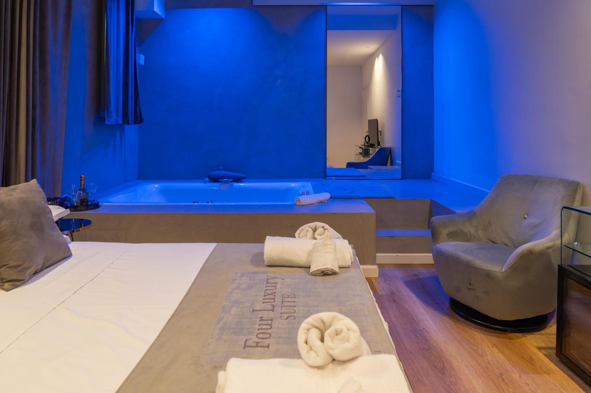 Four Luxury Suite Palermo Exterior photo