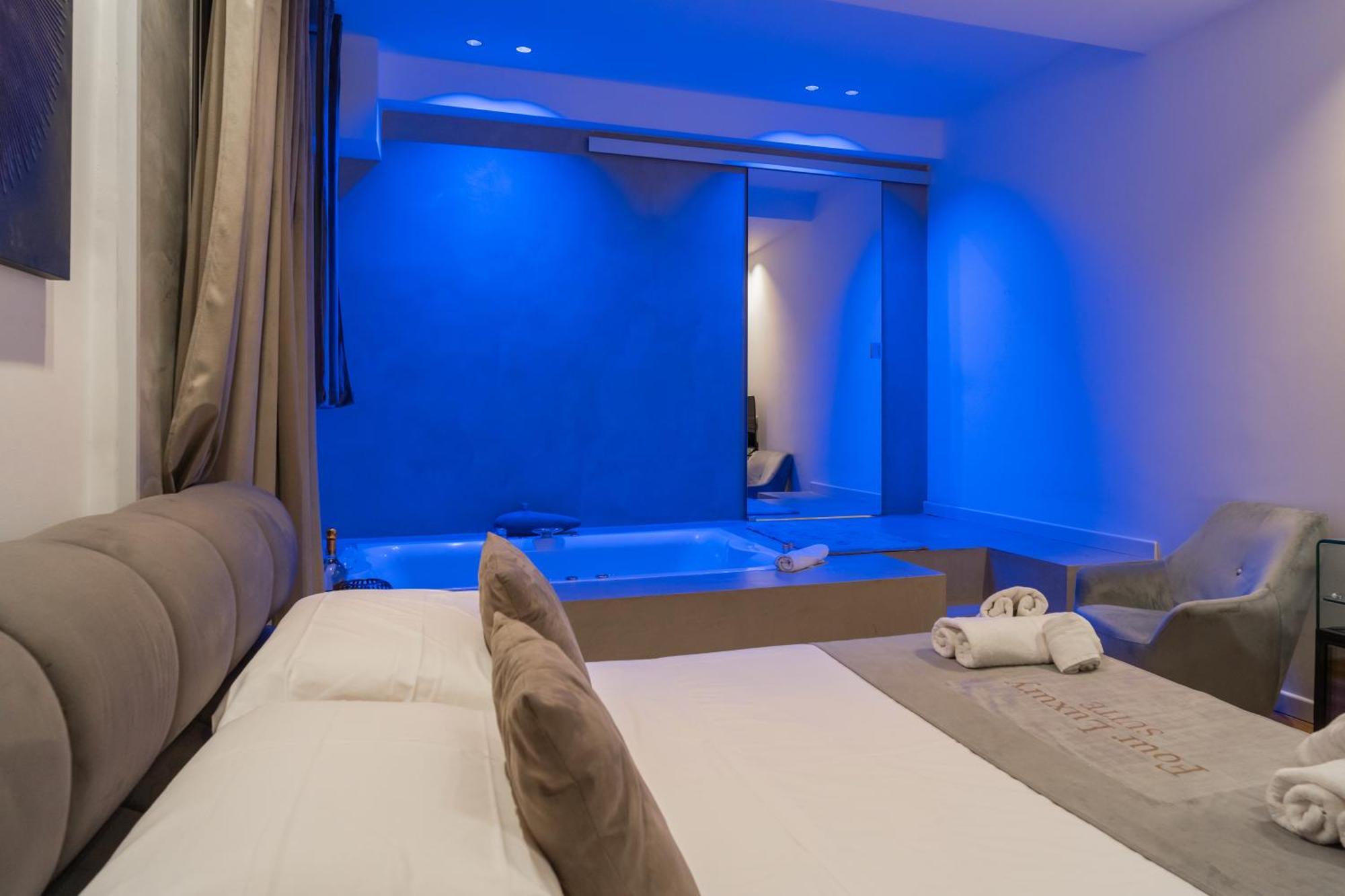 Four Luxury Suite Palermo Exterior photo